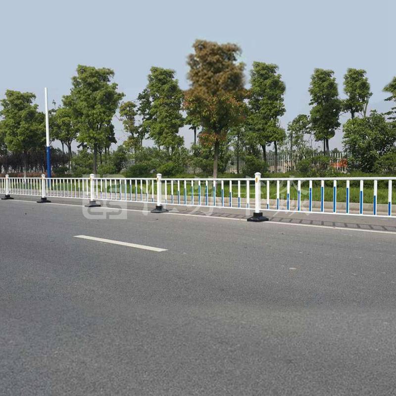 常規(guī)道路護(hù)欄